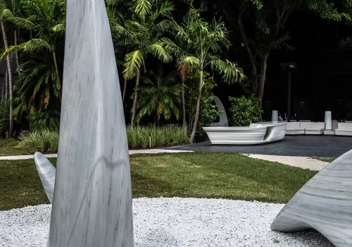 imageye___-_imgi_14_speed-forms-in-the-garden-pininfarina-cuellar-stone10