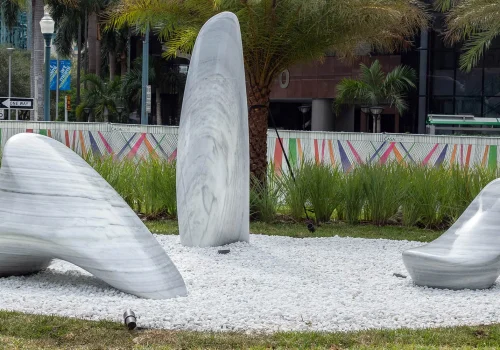 imageye___-_imgi_28_speed-forms-in-the-garden-pininfarina-cuellar-stone
