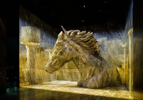 imageye___-_imgi_9_Vision_Pavillion_caballo6
