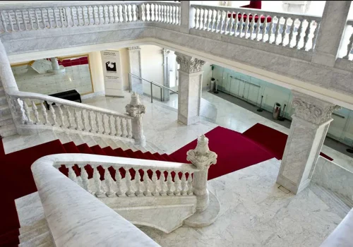 imageye___-_teatro-victoria-eugenia-san-sebastian-escalera-cuellar-stone-marmol