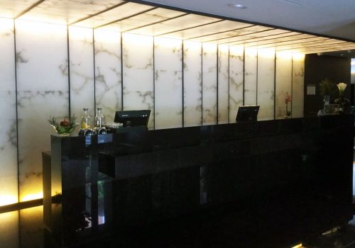 imgi_13_hotel-washington-irving-granada-mostrador-cuellar-stone-marmol (1)
